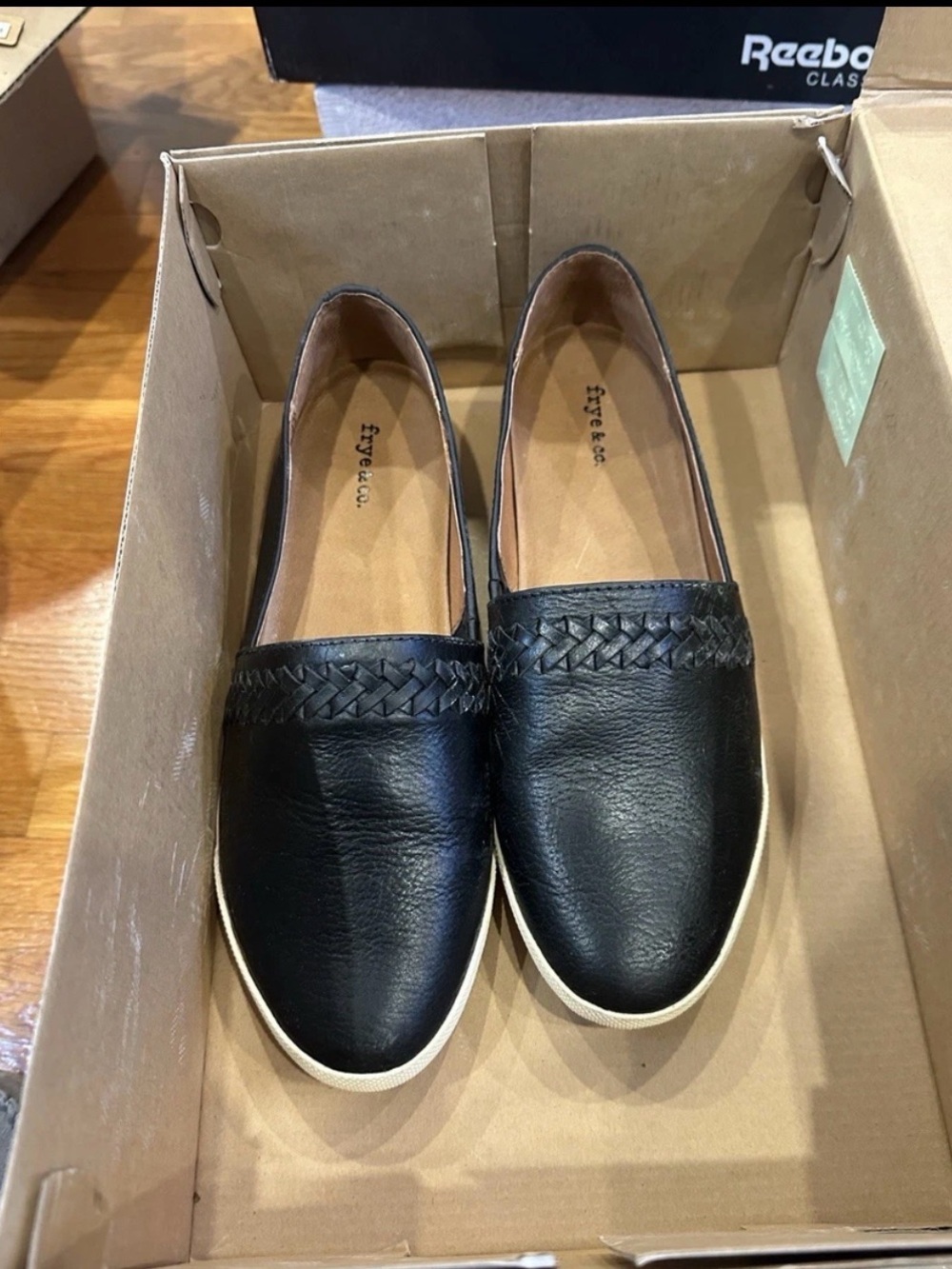Frye Shoes, Frye and Co, women’s 9.5 Cody  Slip On Black Leather Sneakers